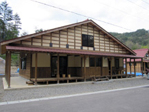 ヤマニ建設